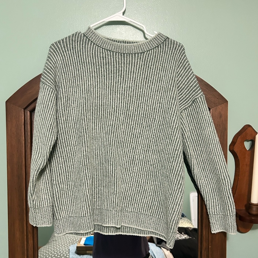 Staccato Sage Textured Pullover